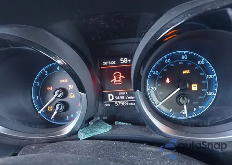 2016 Toyota Corolla S Plus z USA, uszkodzony, nr VIN 2T1BURHE7GC644953